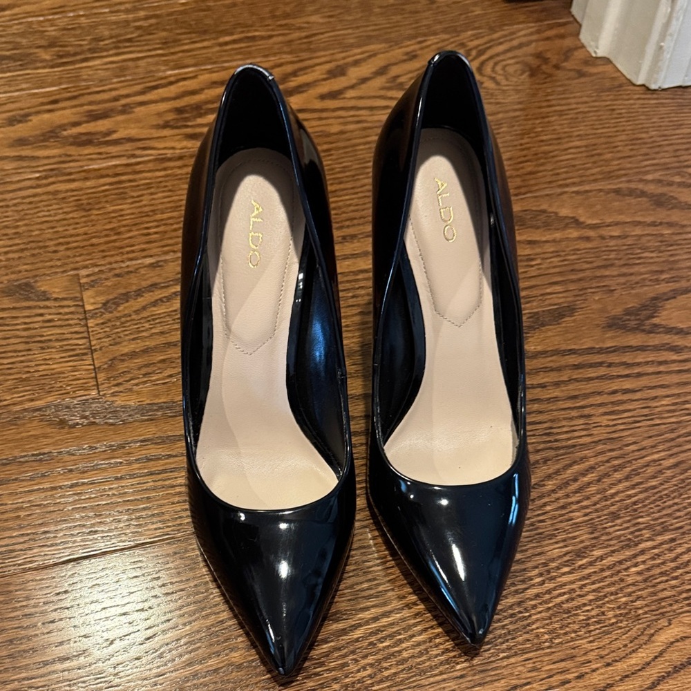 ALDO Glossy Black Heels